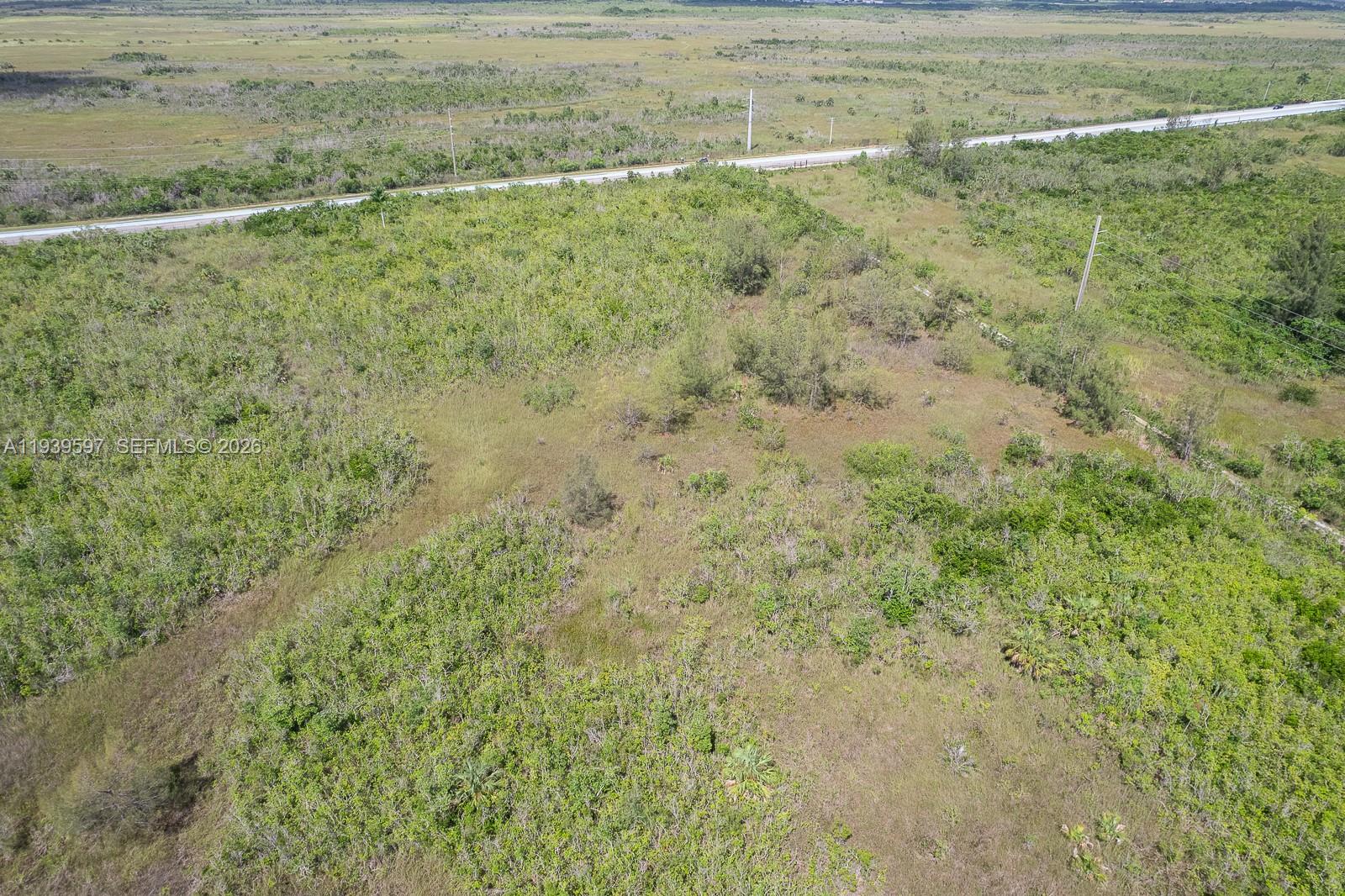   /   sq. ft. $ 2026-01-06 0 foto