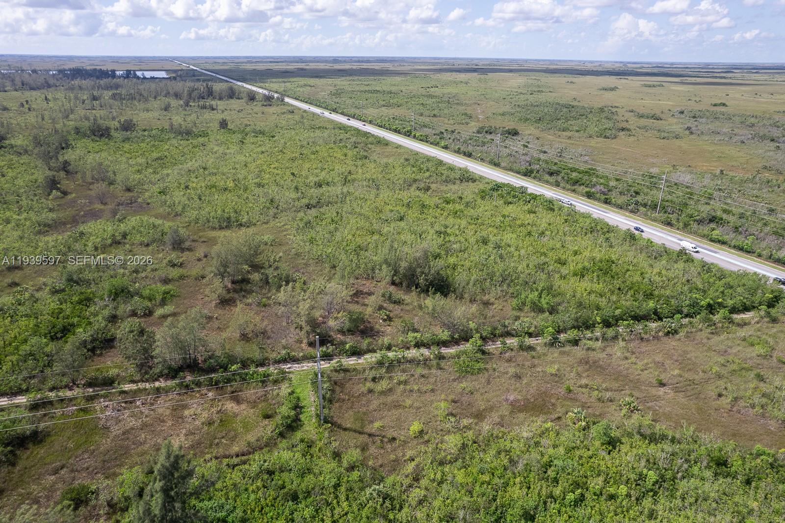   /   sq. ft. $ 2026-01-06 0 foto