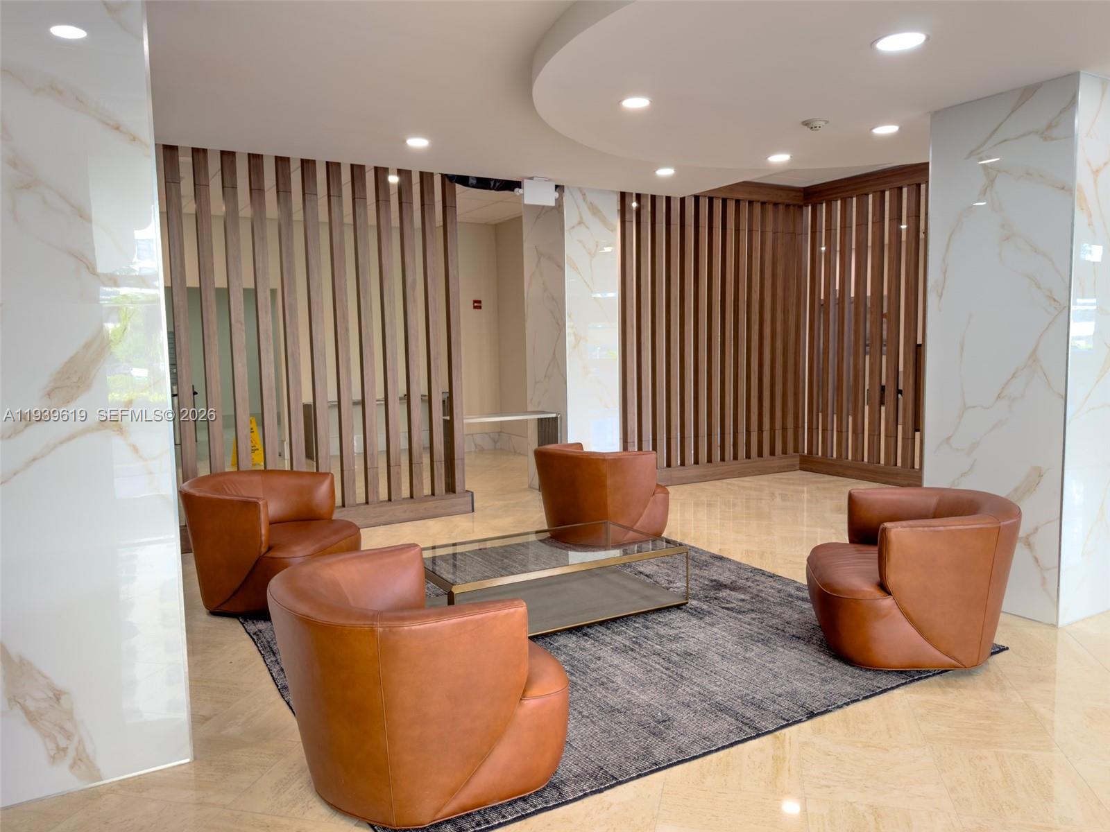 Ver detalles 1702 2 / 2 1275 sq. ft. $ 2026-01-06 0 foto