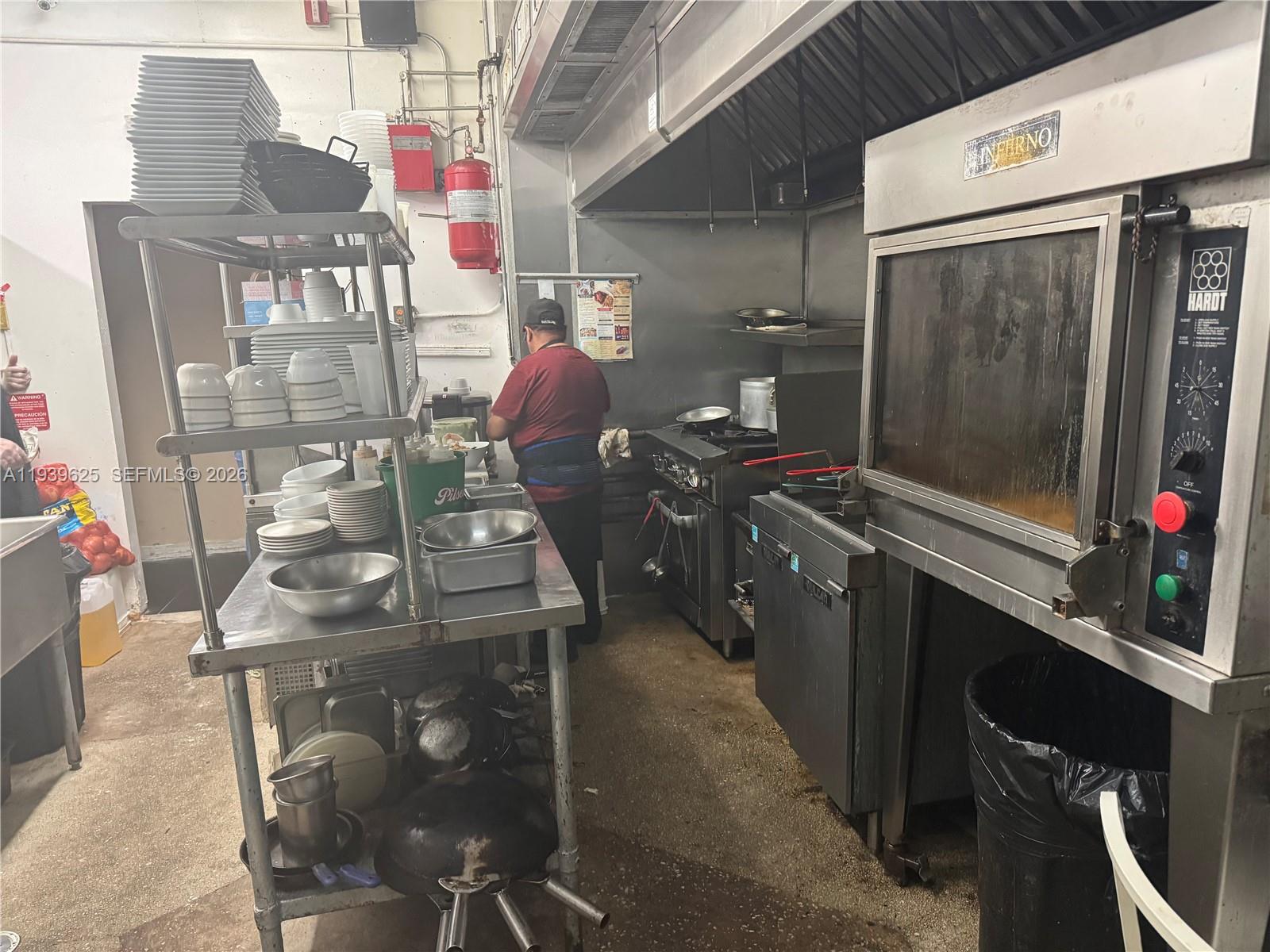   /   sq. ft. $ 2026-01-06 0 Photo