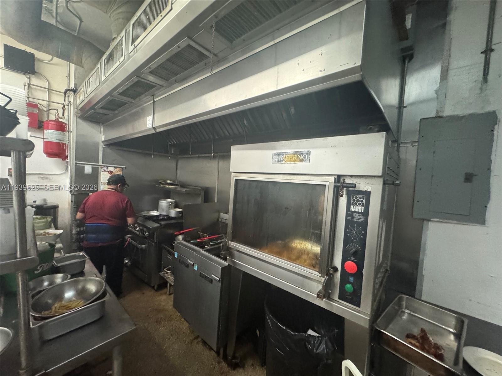   /   sq. ft. $ 2026-01-06 0 Photo