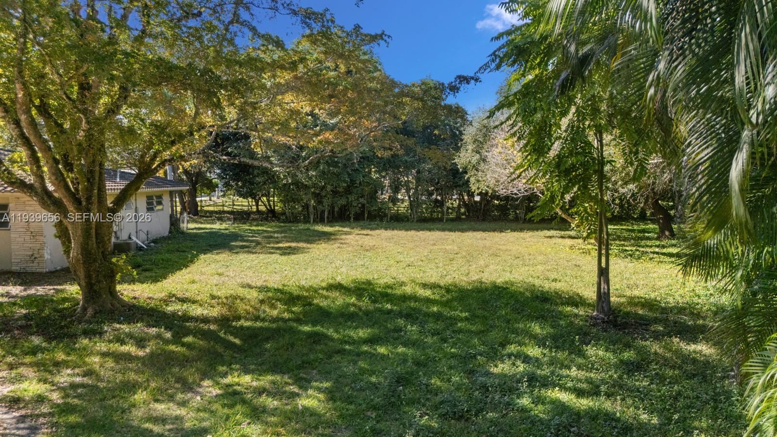 See details / sq. ft. $ 2026-01-06 0 Photo