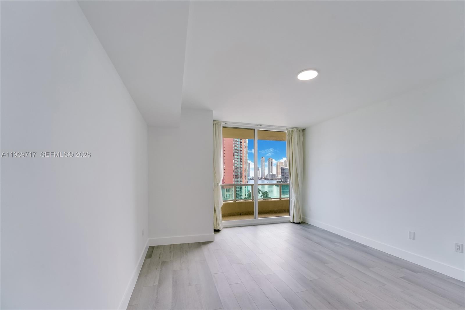 Photo of 3340 190th St  #1102, Aventura, Florida, 33180 - 