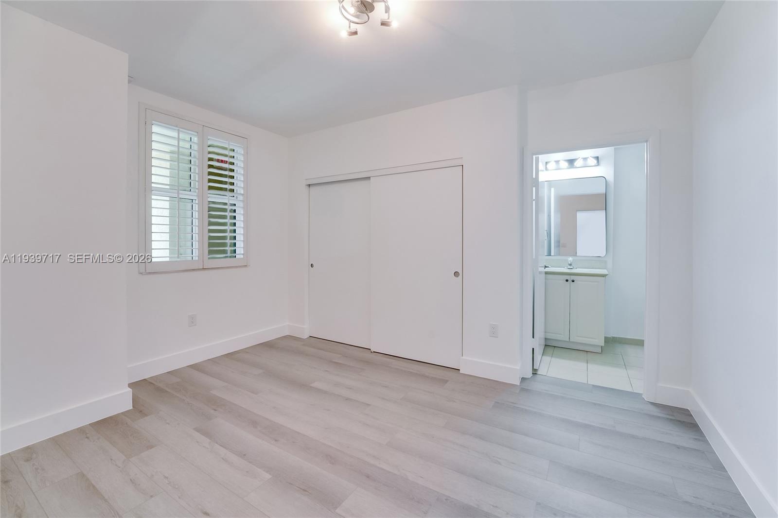 Photo of 3340 190th St  #1102, Aventura, Florida, 33180 - 