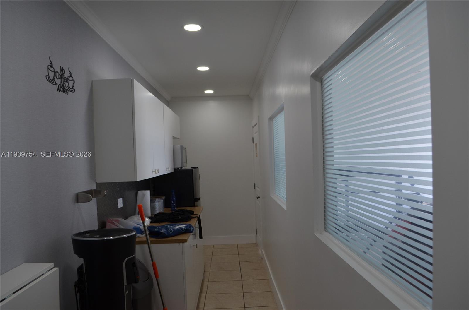 20  /   sq. ft. $ 2026-01-06 0 Photo