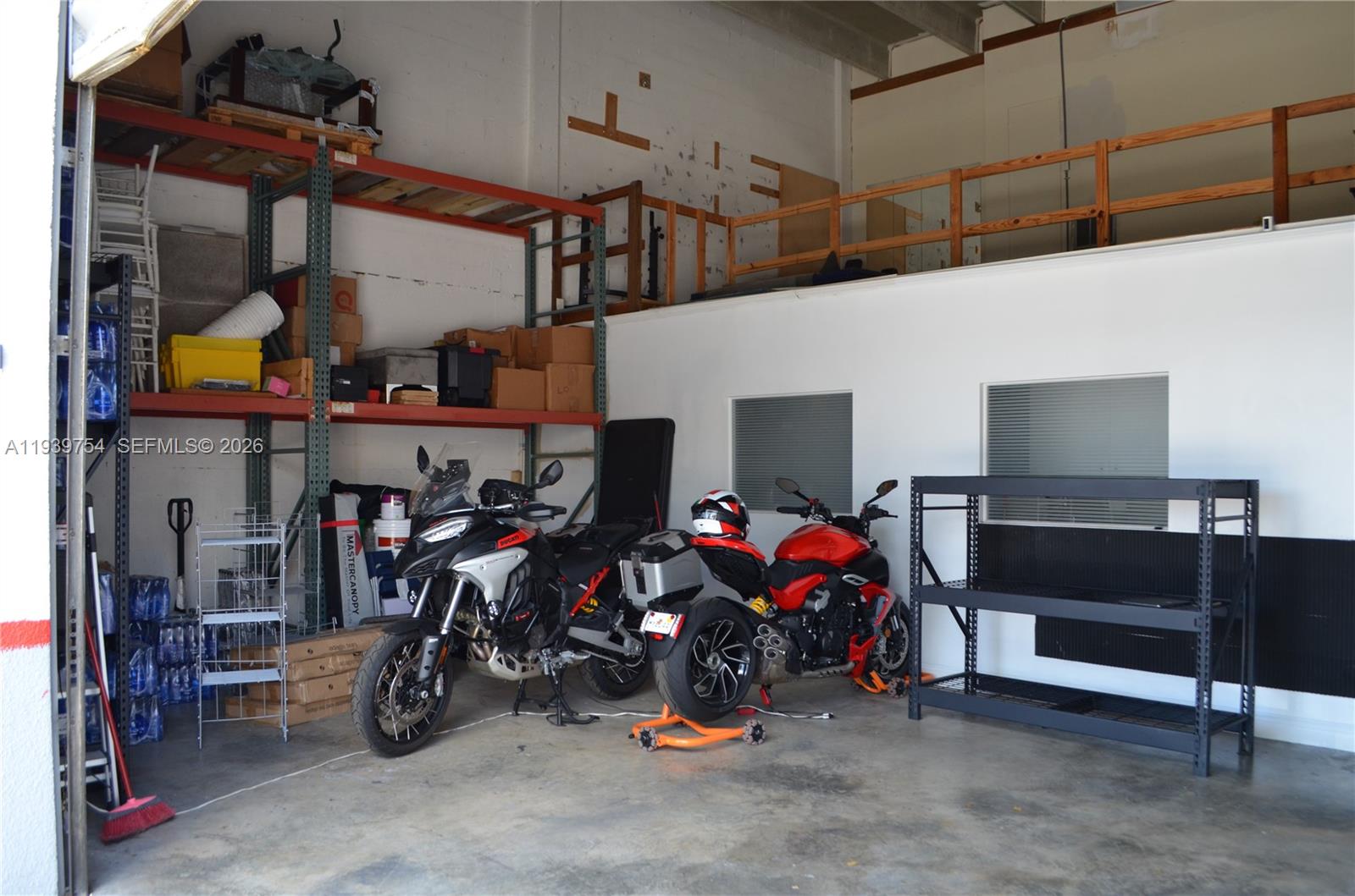 20  /   sq. ft. $ 2026-01-06 0 Photo