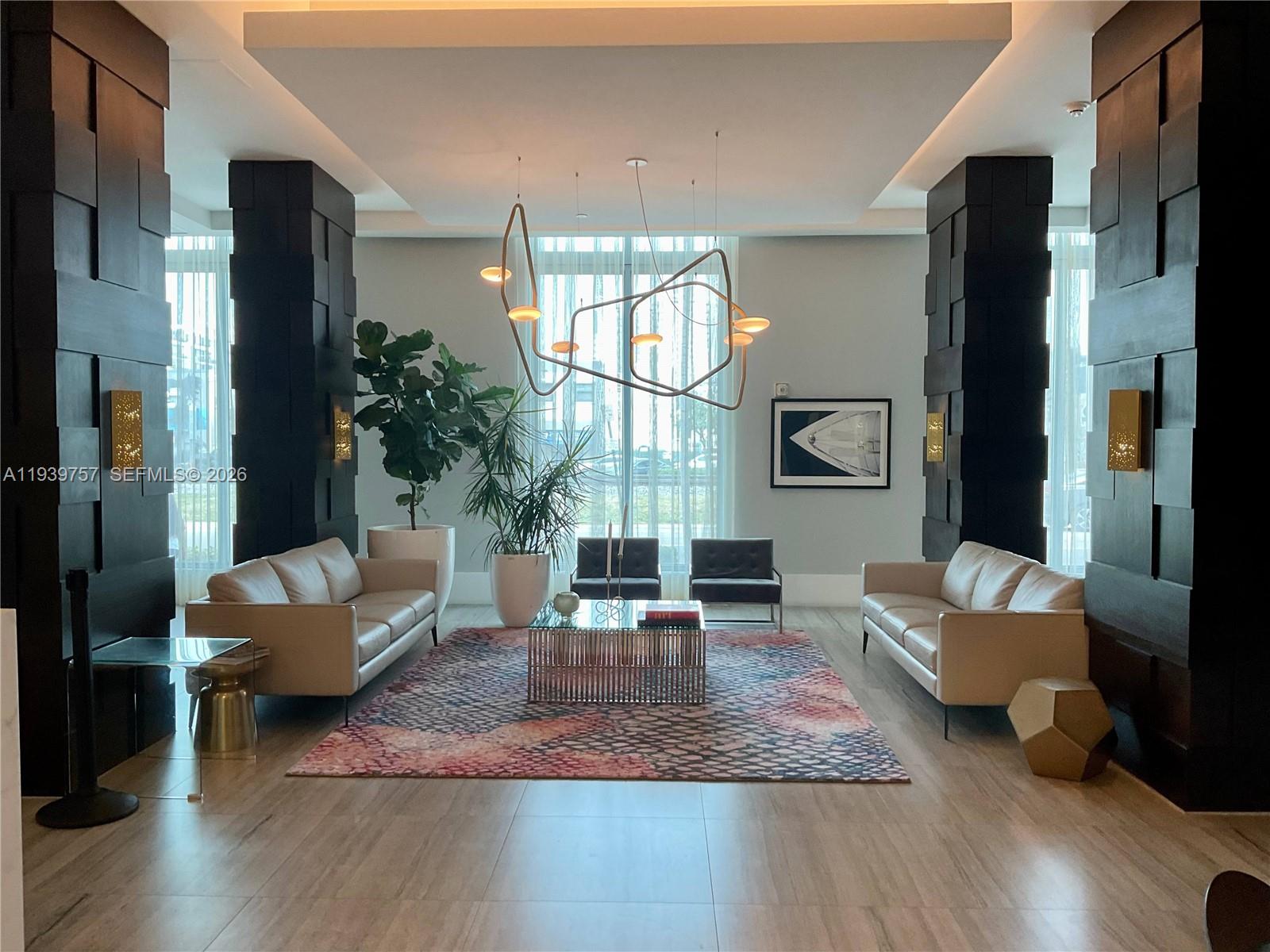 Photo of 140 Dixie Hwy  #527, Hollywood, Florida, 33020 - 