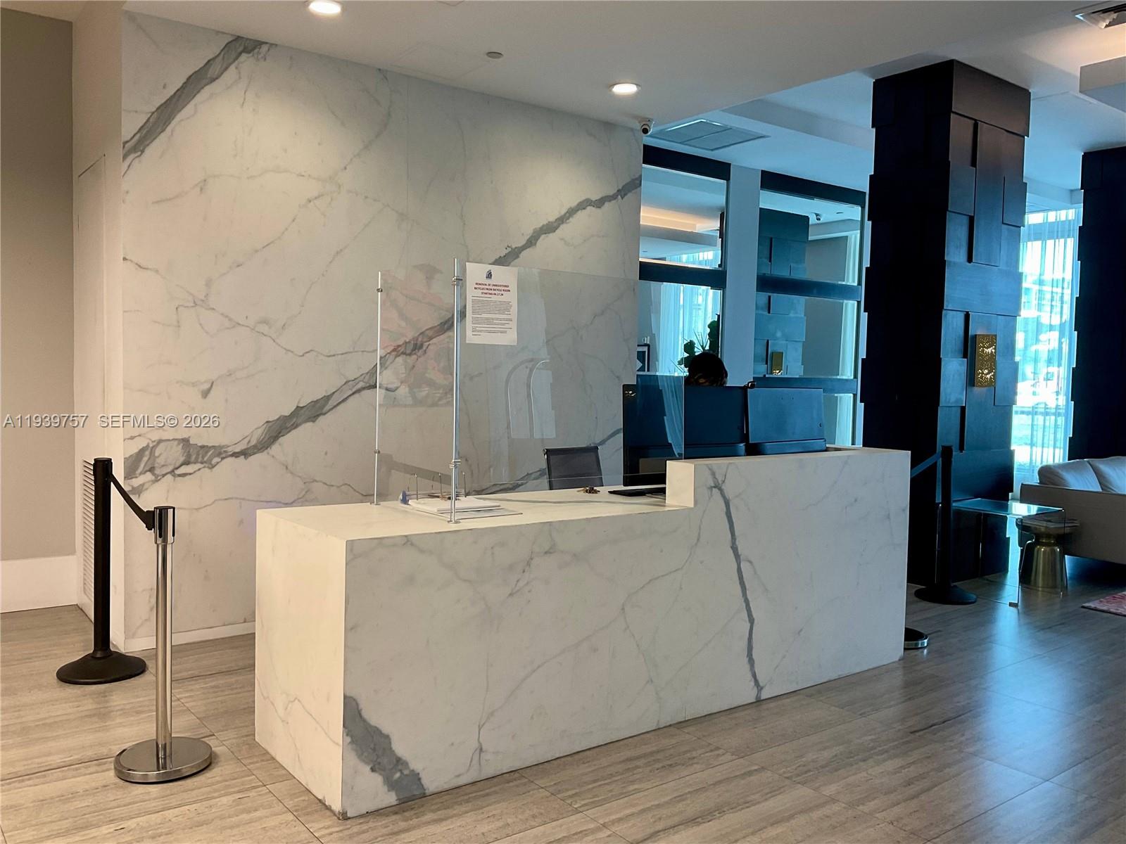 Photo of 140 Dixie Hwy  #527, Hollywood, Florida, 33020 - 