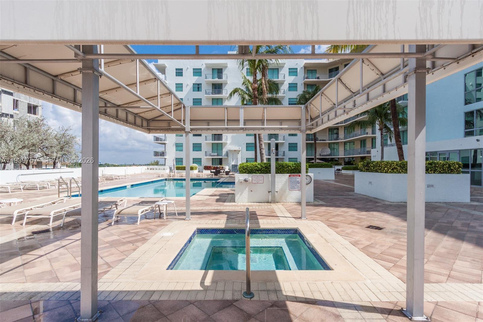 Photo of 140 Dixie Hwy  #527, Hollywood, Florida, 33020 - 