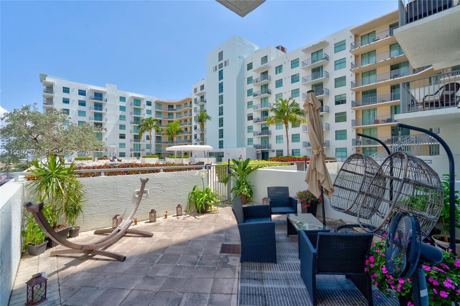 Photo of 140 Dixie Hwy  #527, Hollywood, Florida, 33020 - 