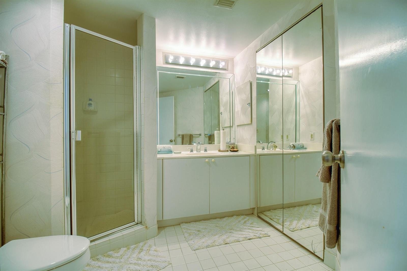 Photo of 20185 Country Club  #1709, Aventura, Florida, 33180 - Photo 20