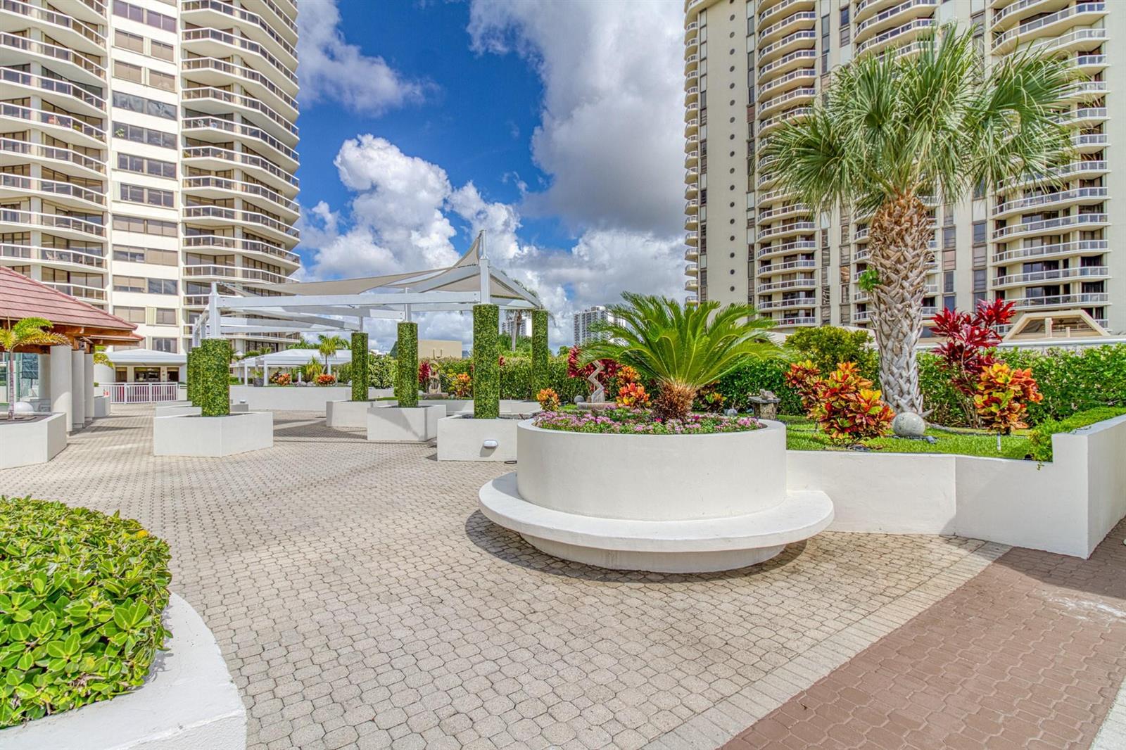 Photo of 20185 Country Club  #1709, Aventura, Florida, 33180 - Photo 46