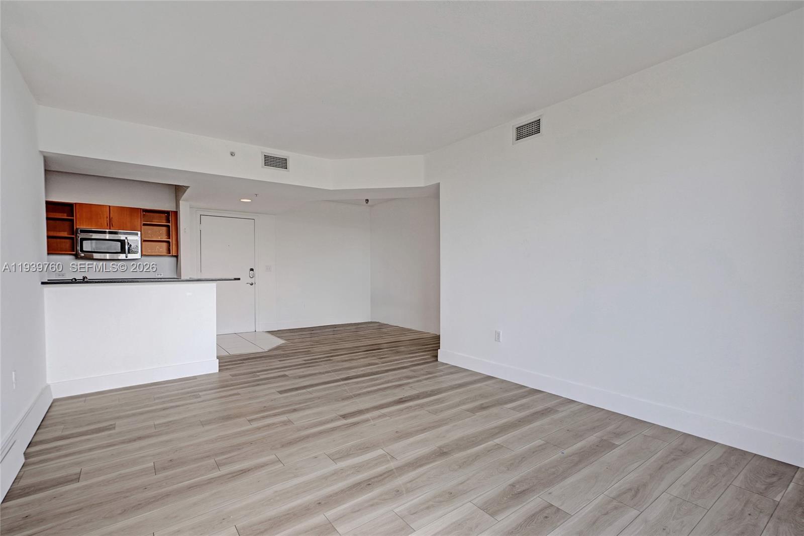 Photo of 2775 187th St  #202, Aventura, Florida, 33180 - 