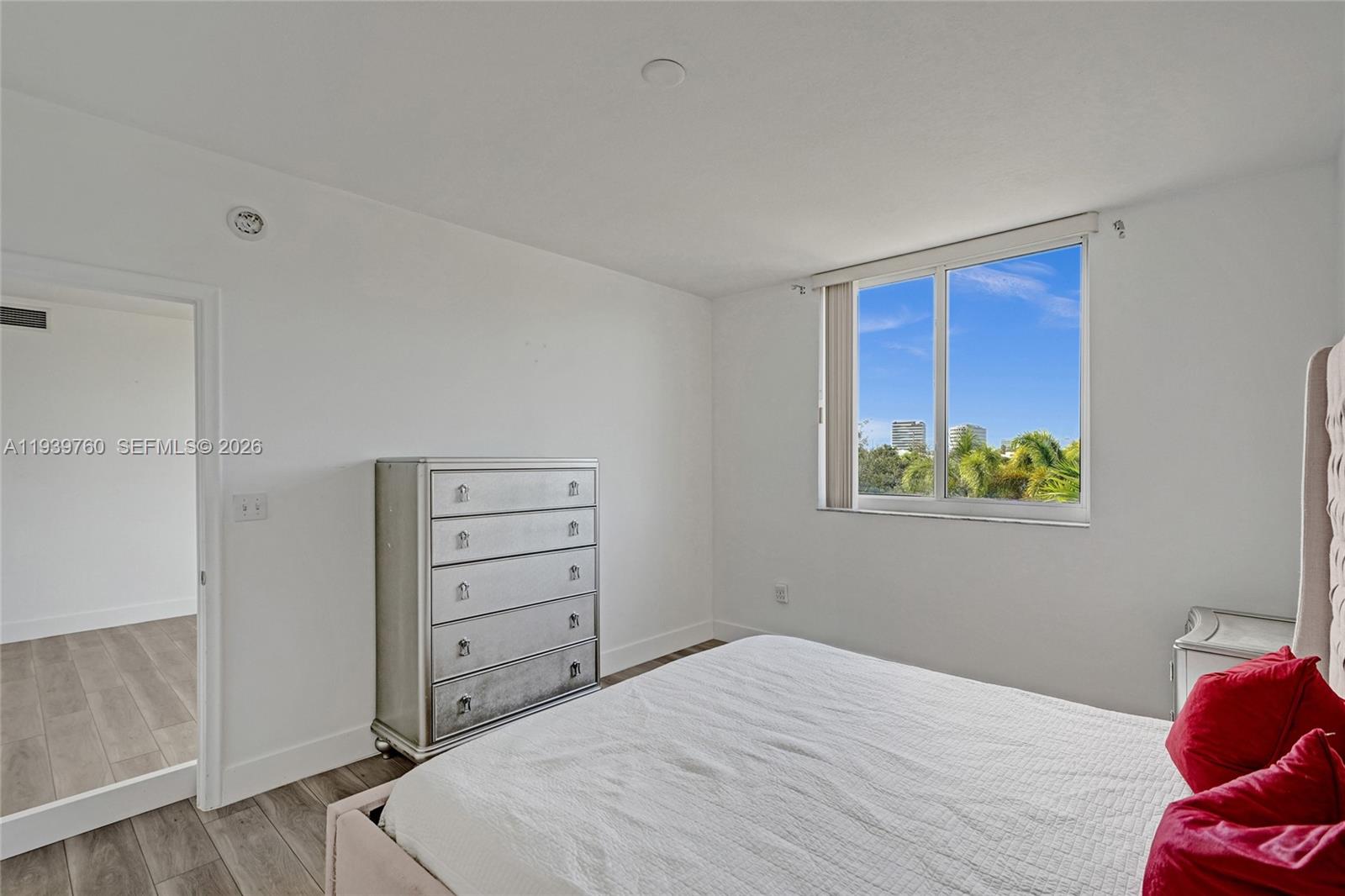 Photo of 2775 187th St  #202, Aventura, Florida, 33180 - 