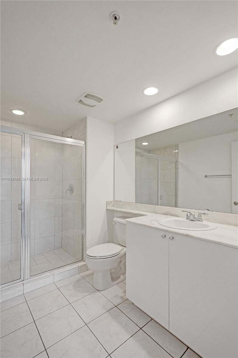 Photo of 2775 187th St  #202, Aventura, Florida, 33180 - 