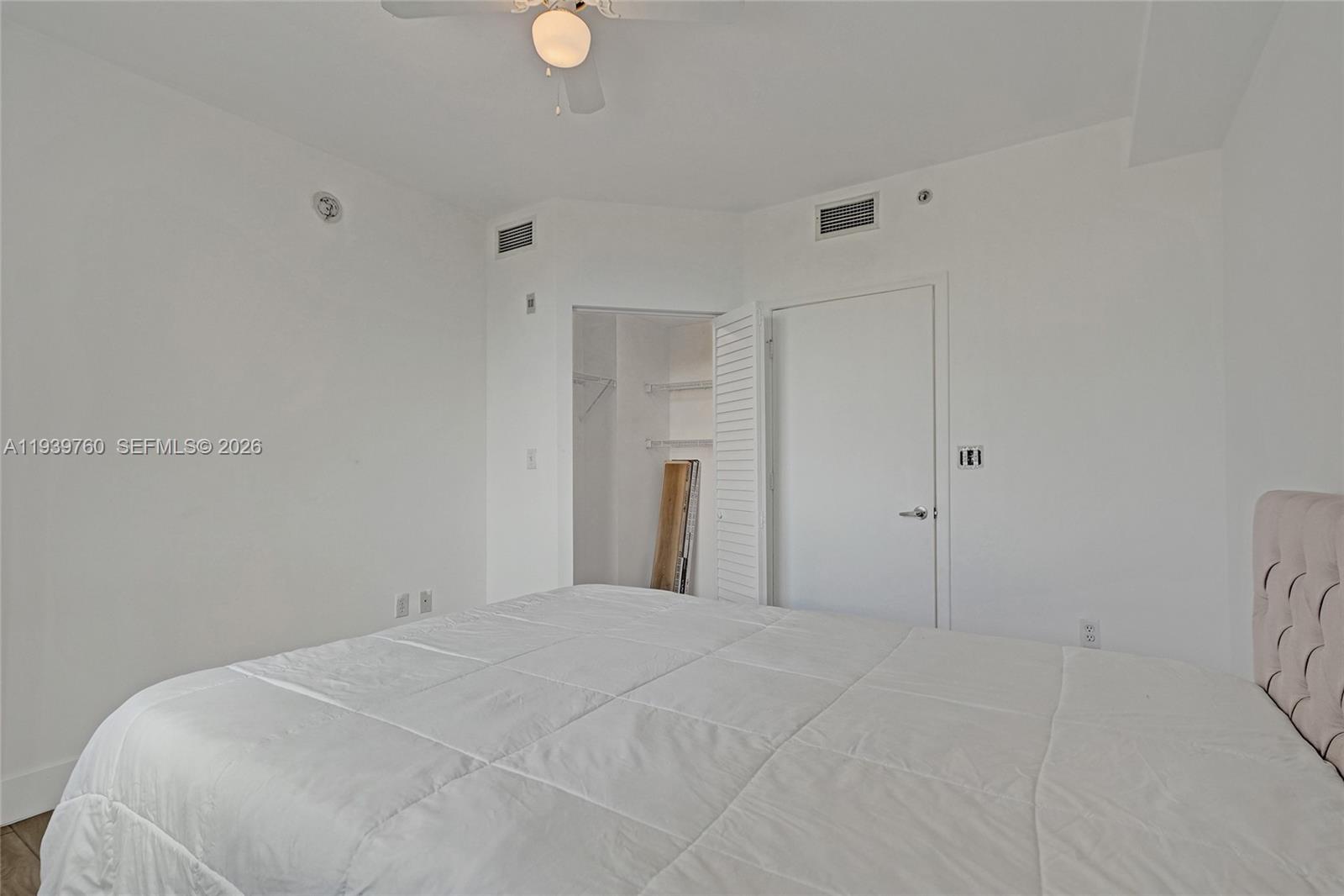 Photo of 2775 187th St  #202, Aventura, Florida, 33180 - 