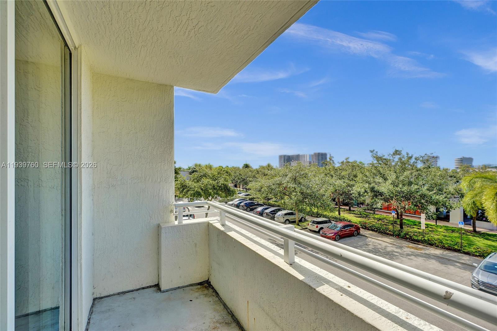 Photo of 2775 187th St  #202, Aventura, Florida, 33180 - 