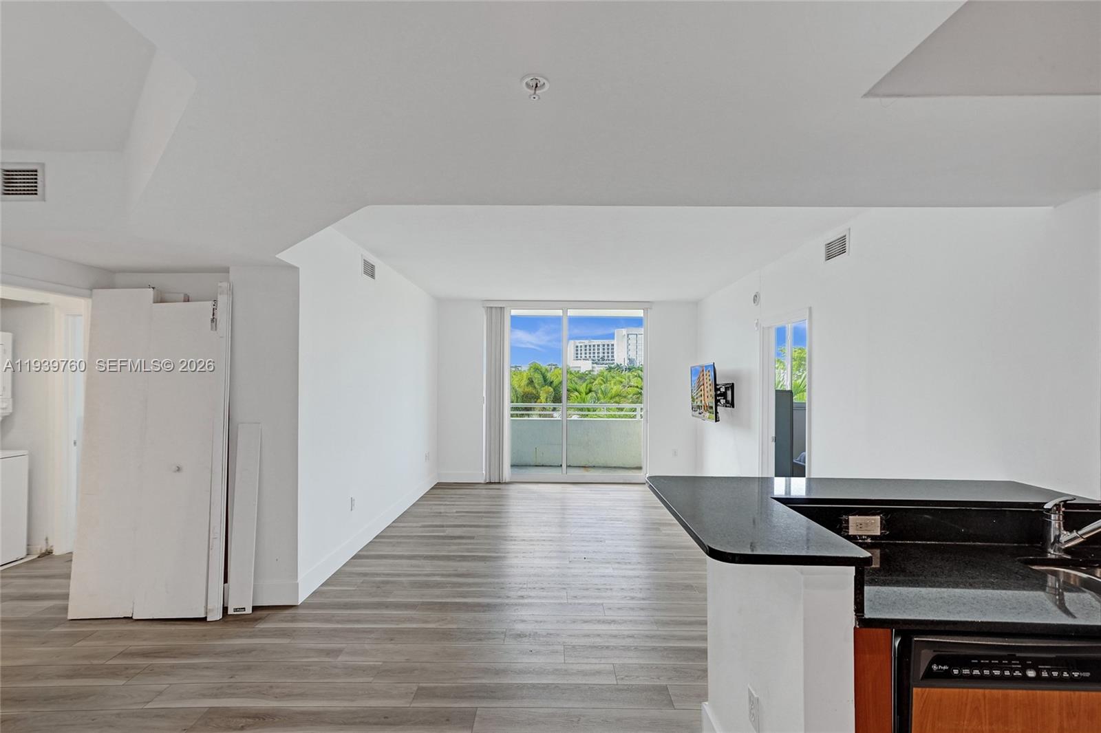 Photo of 2775 187th St  #202, Aventura, Florida, 33180 - 