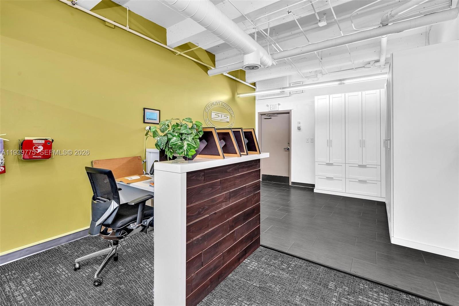   /   sq. ft. $ 2026-01-06 0 foto