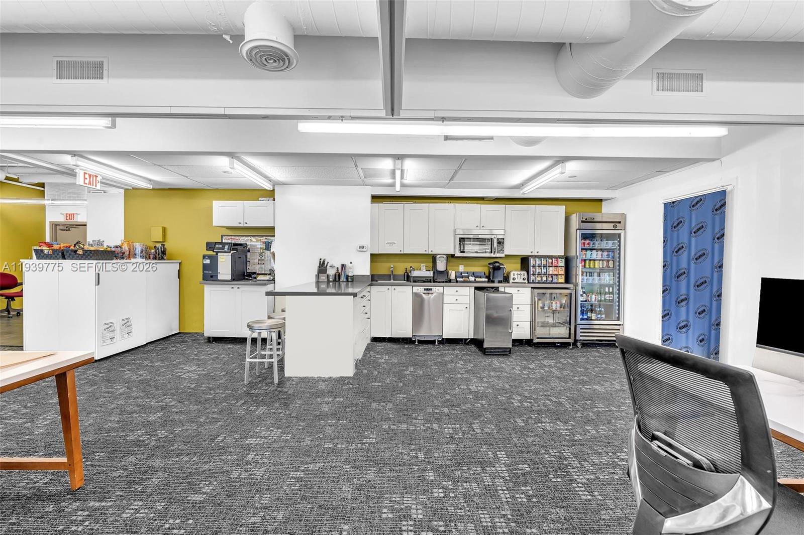   /   sq. ft. $ 2026-01-06 0 foto