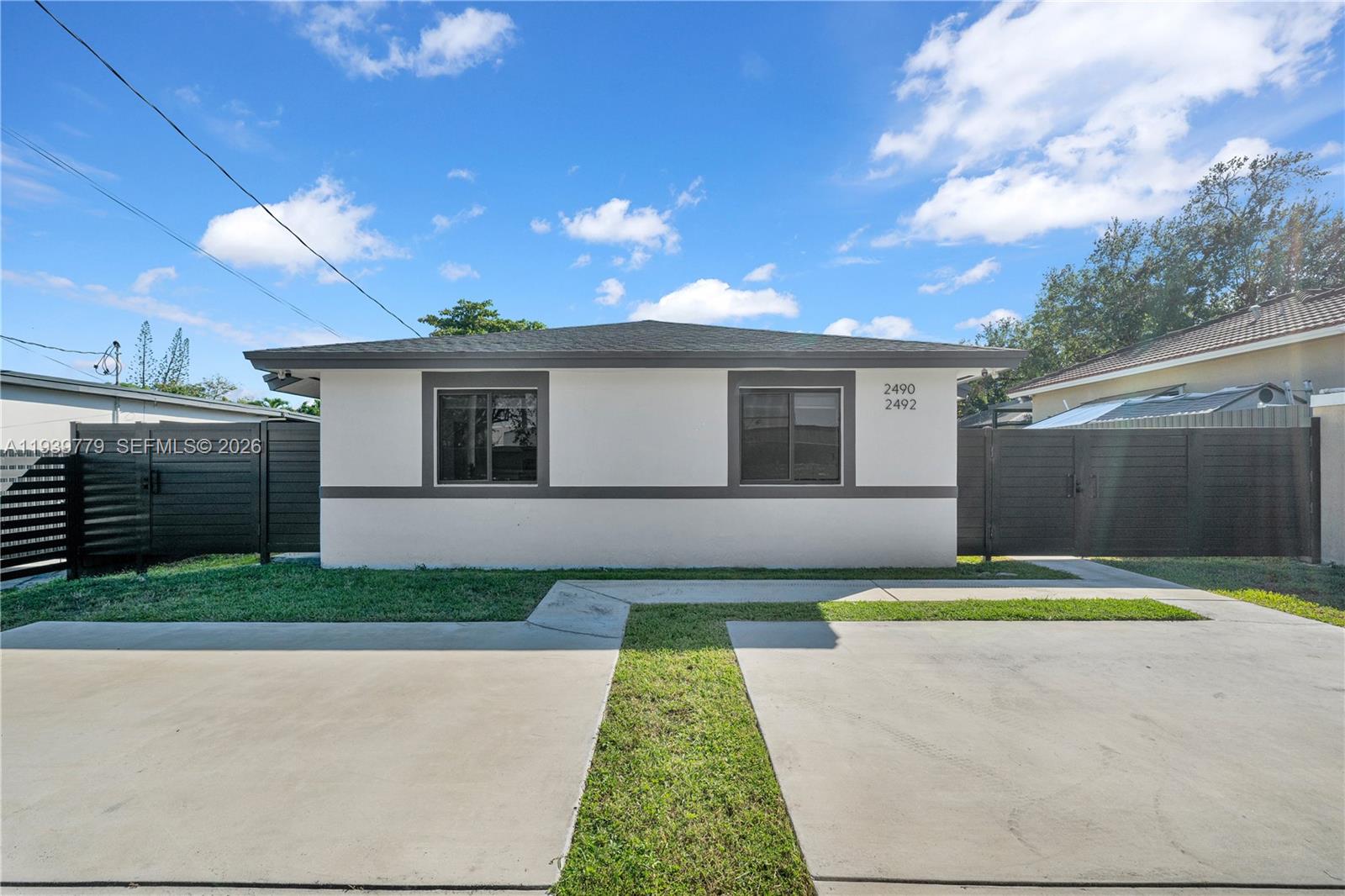 Подробнее / 1998 кв.футов $ 2026-01-06 0 Фото