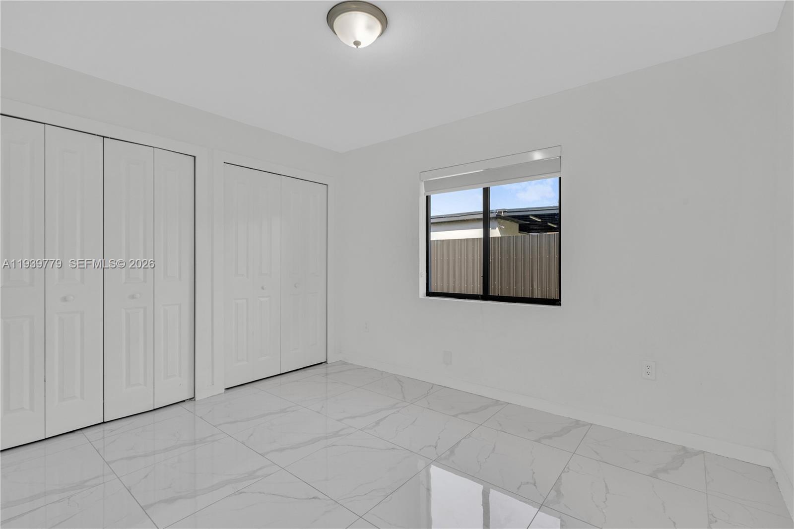 Подробнее / 1998 кв.футов $ 2026-01-06 0 Фото