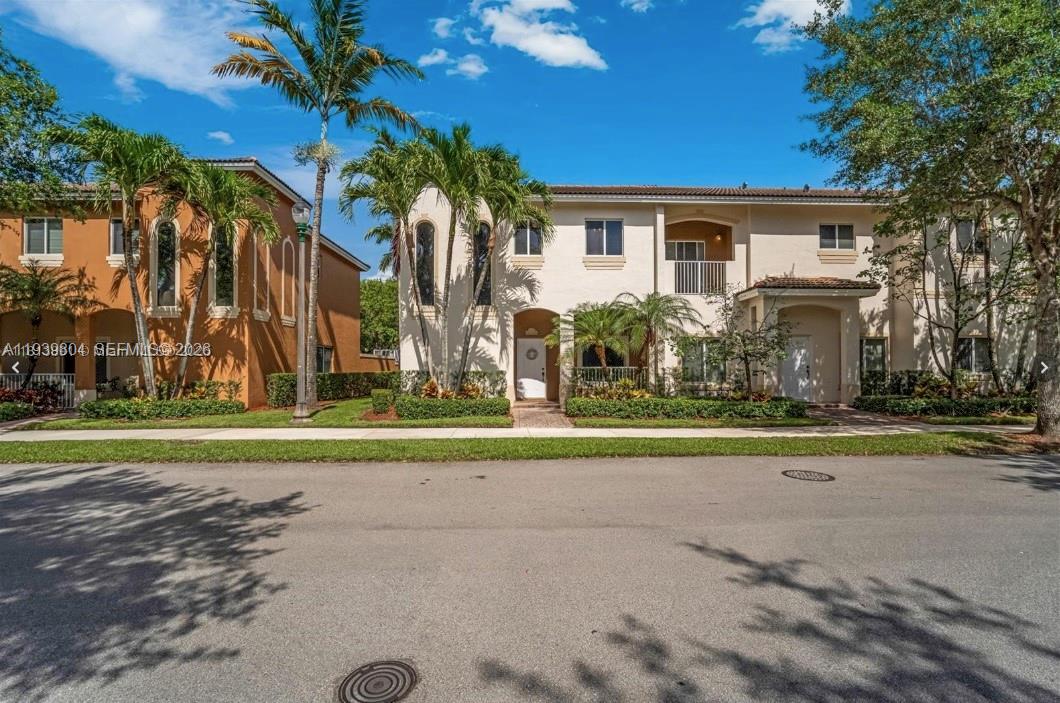 Ver detalles 2376 3 / 3 1790 sq. ft. $ 2026-01-06 0 foto