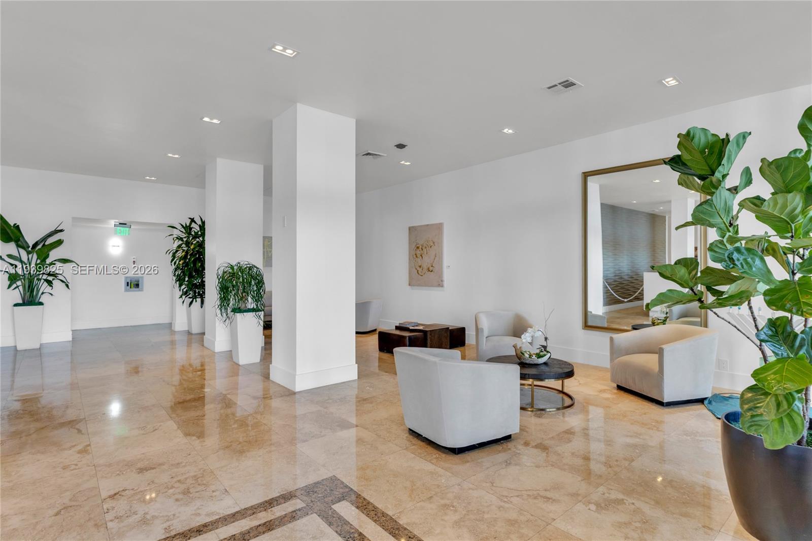 Photo of 2201 Ocean Dr  #2806, Hollywood, Florida, 33019 - 