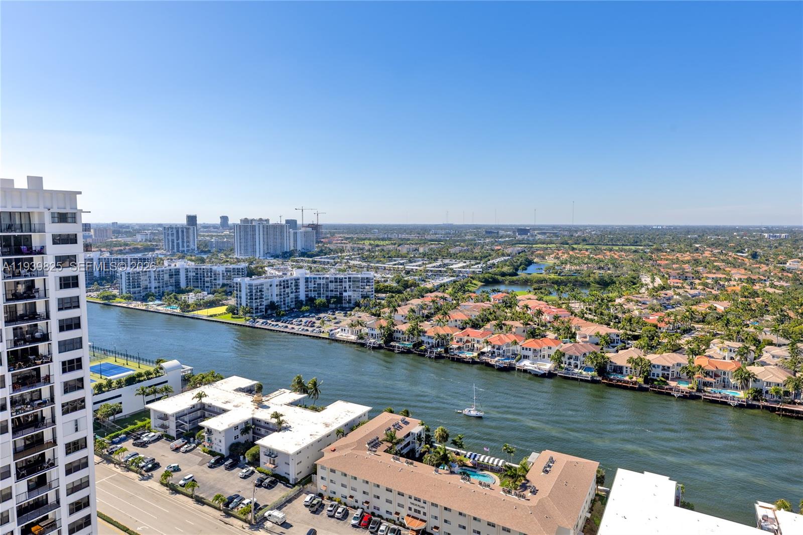 Photo of 2201 Ocean Dr  #2806, Hollywood, Florida, 33019 - 