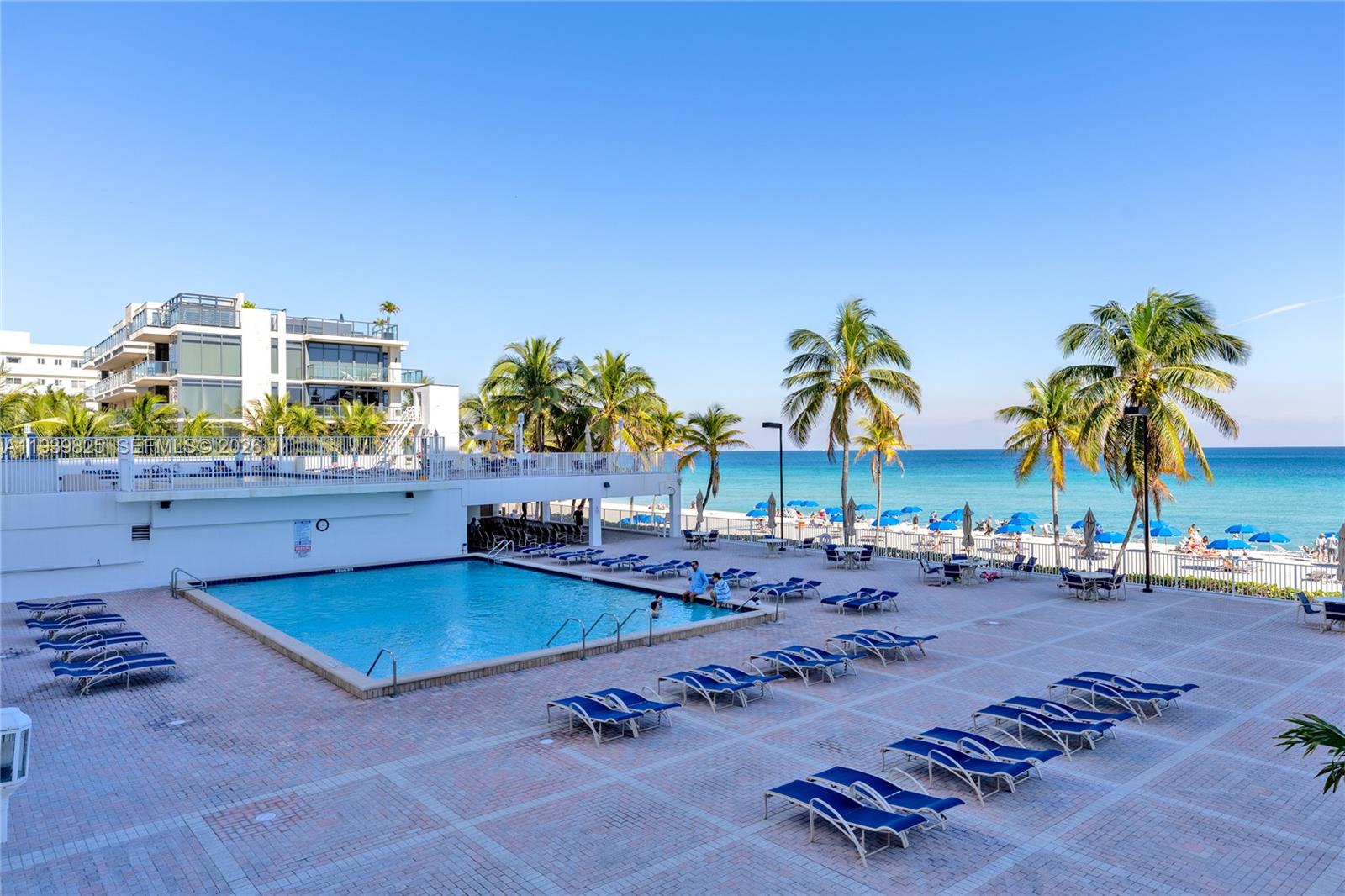 Photo of 2201 Ocean Dr  #2806, Hollywood, Florida, 33019 - 