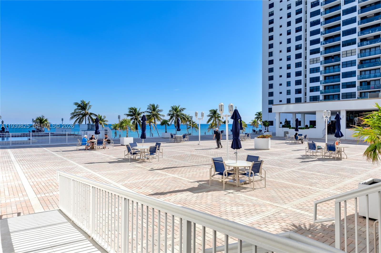 Photo of 2201 Ocean Dr  #2806, Hollywood, Florida, 33019 - 