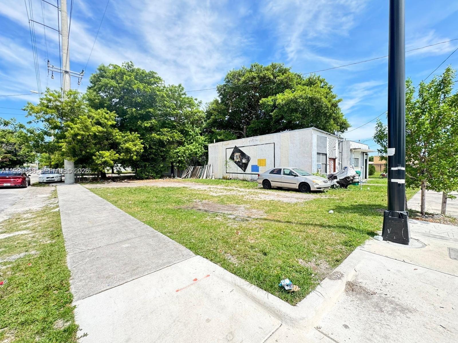   /   sq. ft. $ 2026-01-06 0 foto