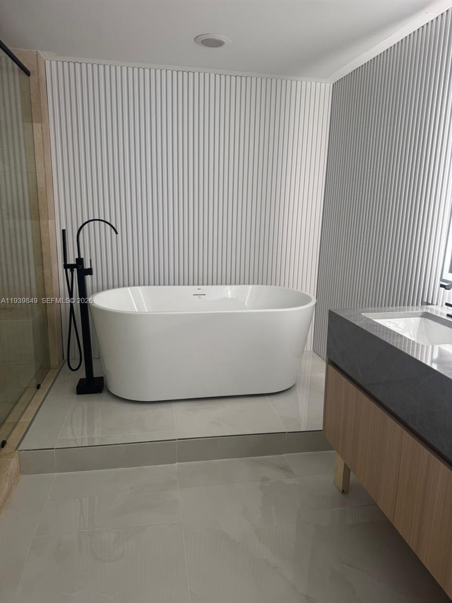 4910 2 / 2 1337 sq. ft. $ 2026-01-06 0 foto
