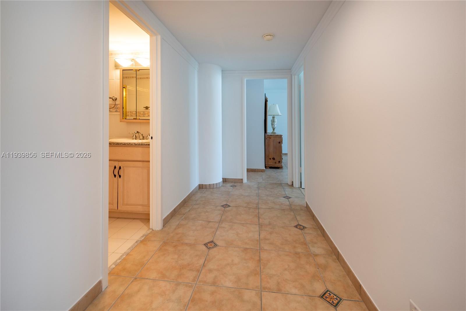 Photo of 3725 Ocean Dr #1406, Hollywood, Florida, 33019 -