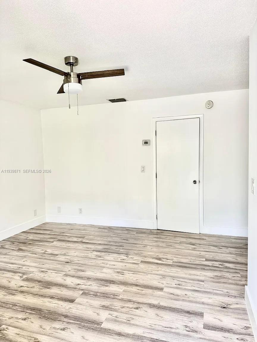 Ver detalles / 2484 sq. ft. $ 2026-01-06 0 foto