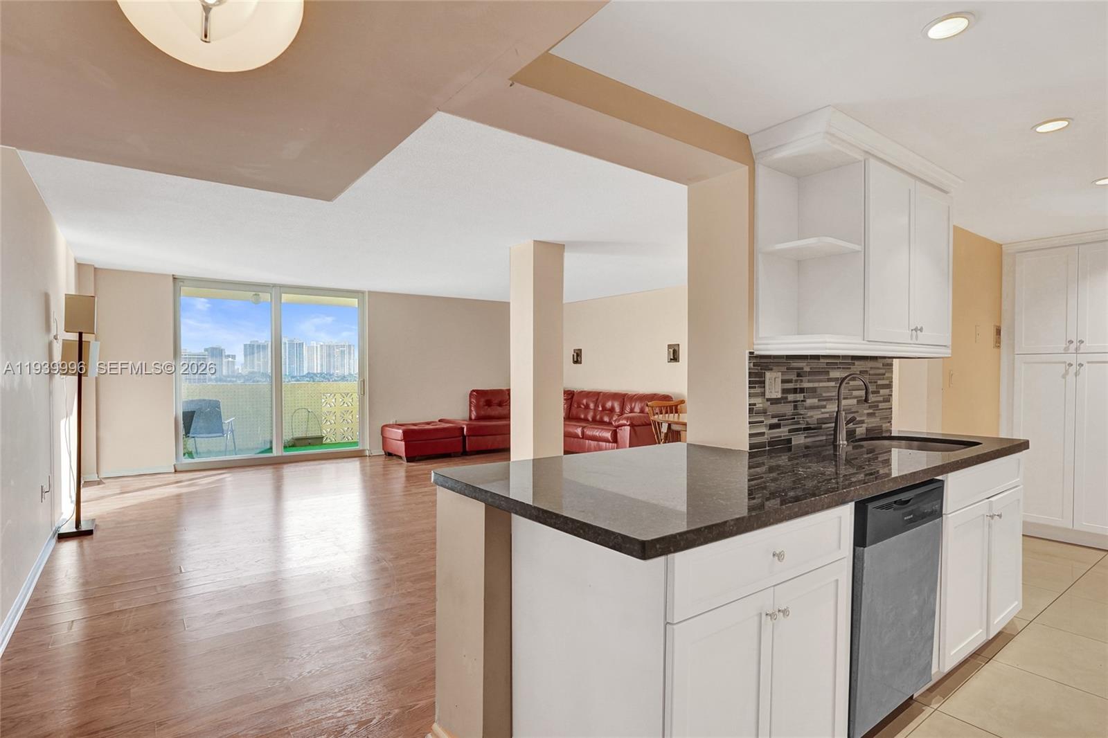 Photo of 1833 Ocean Dr  #906, Hallandale Beach, Florida, 33009 - 