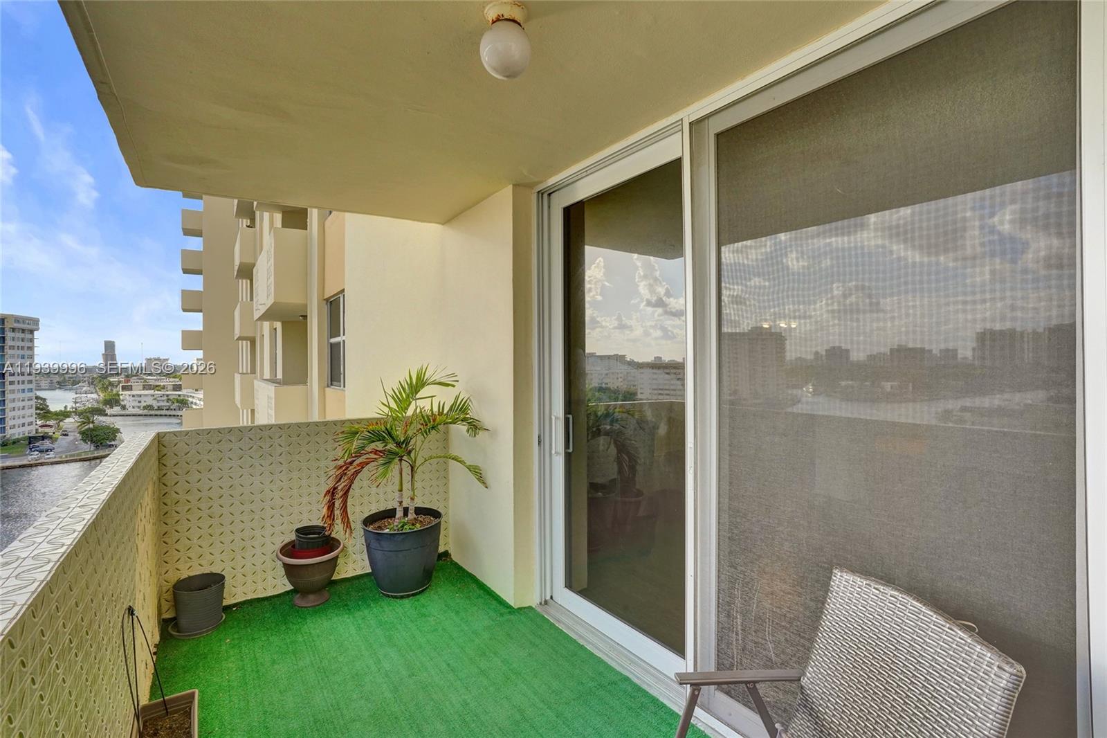 Photo of 1833 Ocean Dr  #906, Hallandale Beach, Florida, 33009 - 