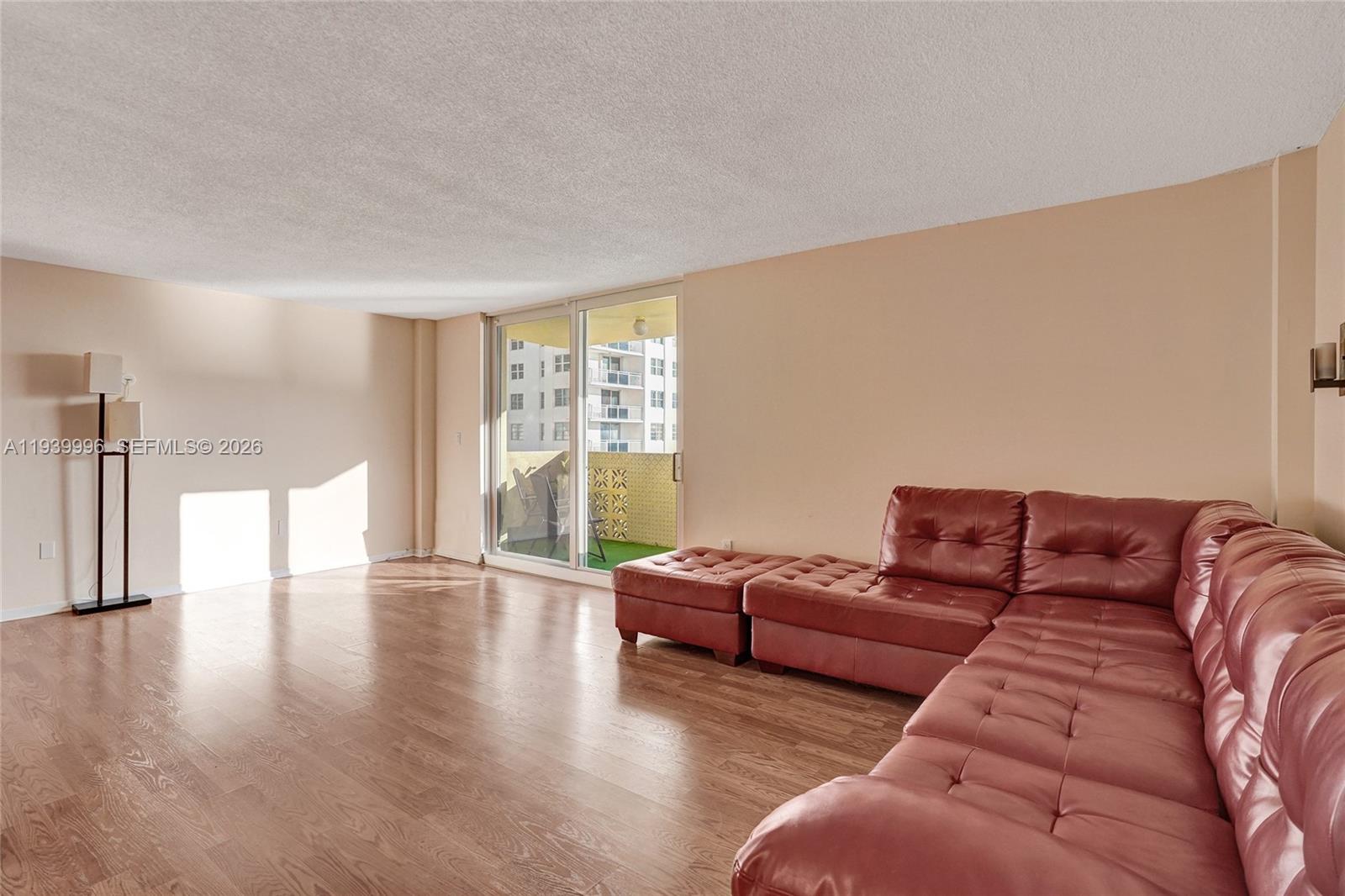 Photo of 1833 Ocean Dr  #906, Hallandale Beach, Florida, 33009 - 