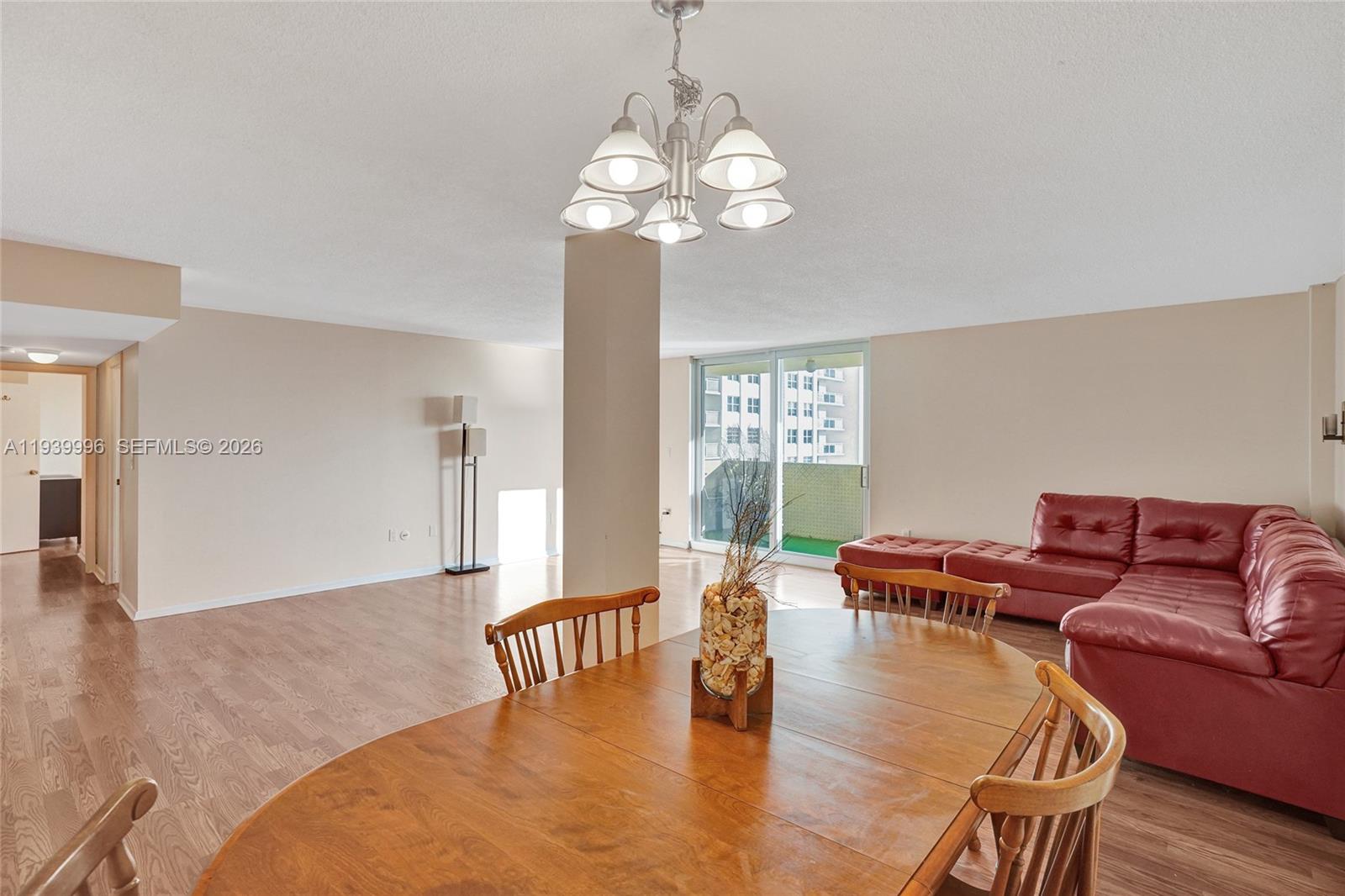 Photo of 1833 Ocean Dr  #906, Hallandale Beach, Florida, 33009 - 