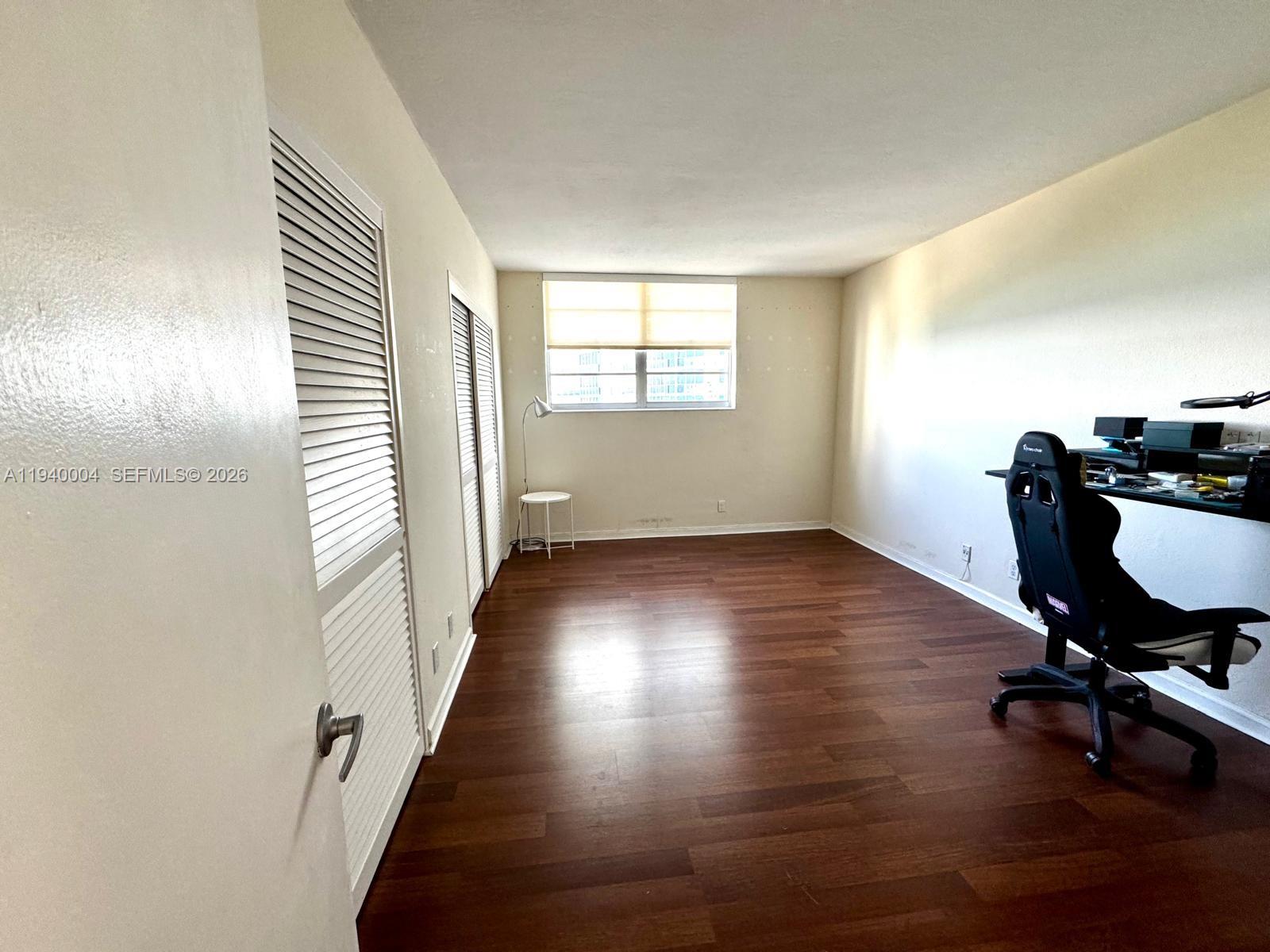 Photo of 3001 Ocean Dr #827, Hollywood, Florida, 33019 -