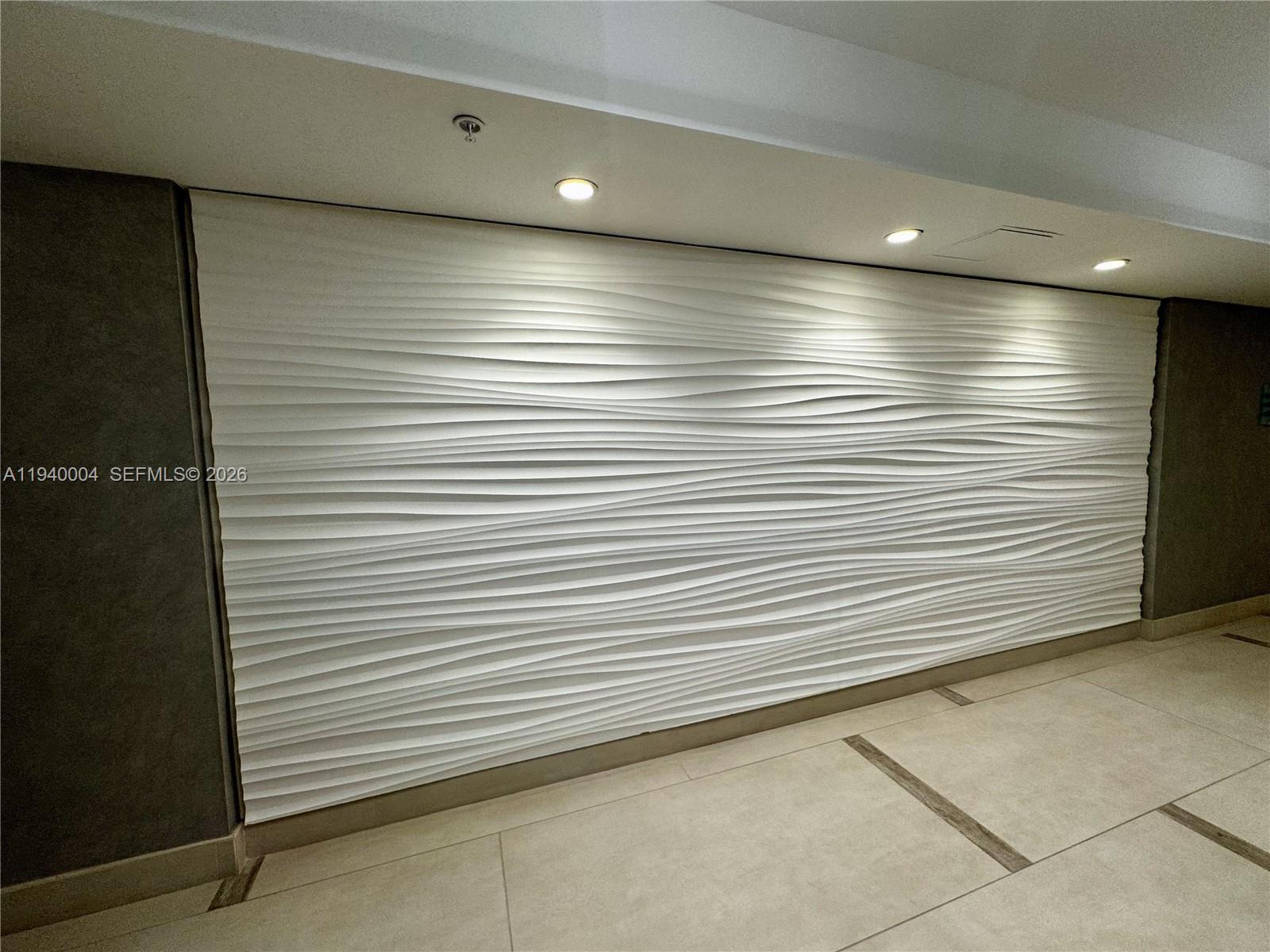 Photo of 3001 Ocean Dr #827, Hollywood, Florida, 33019 -