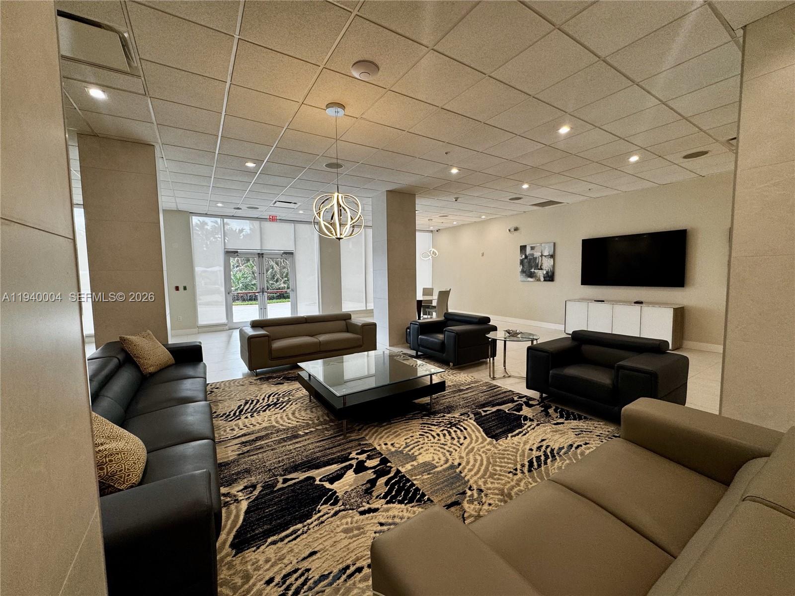 Photo of 3001 Ocean Dr #827, Hollywood, Florida, 33019 -