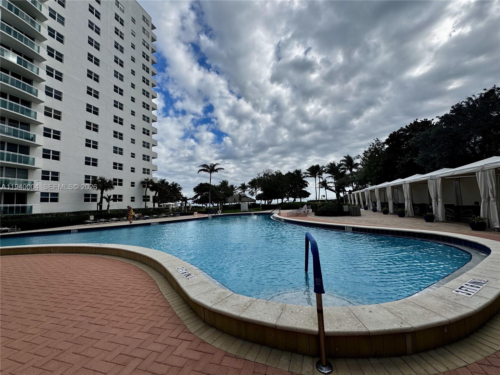 Photo of 3001 Ocean Dr #827, Hollywood, Florida, 33019 -