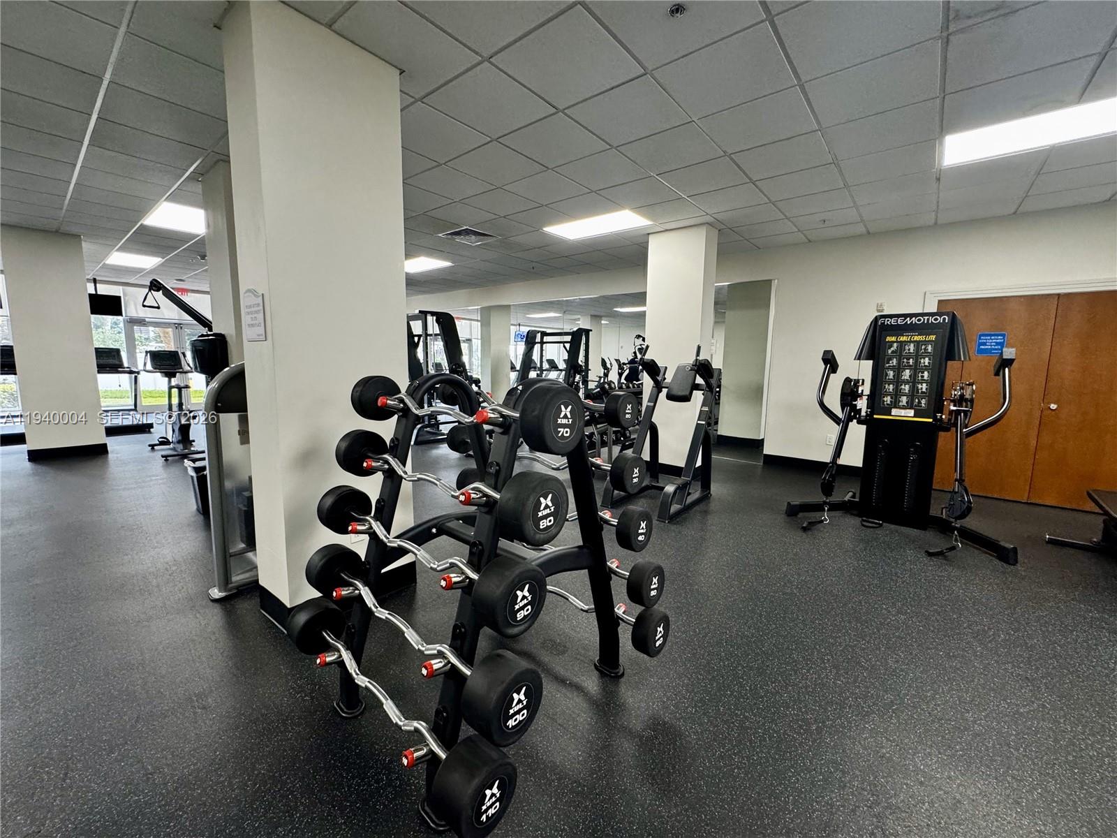 Photo of 3001 Ocean Dr #827, Hollywood, Florida, 33019 -