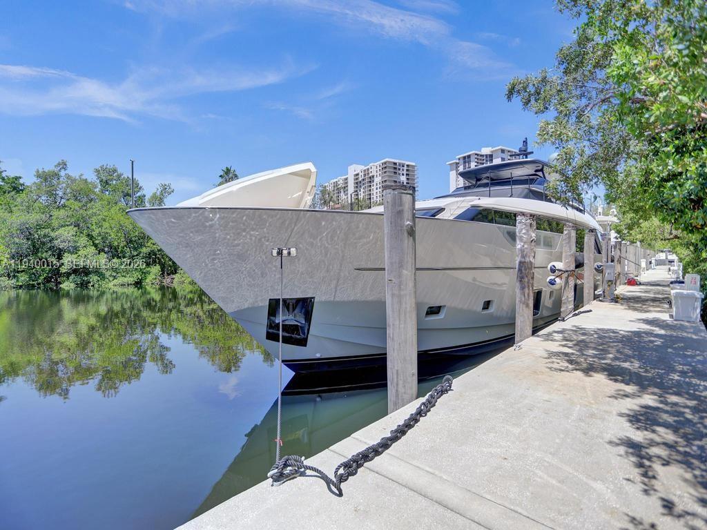 502 2 / 2 1908 sq. ft. $ 2026-01-06 0 Photo