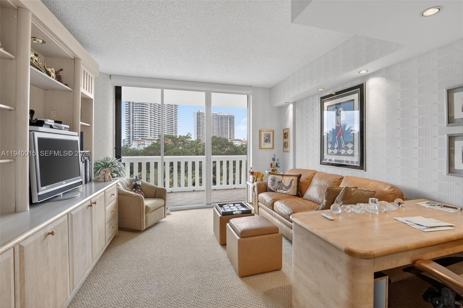 See details 502 2 / 2 1908 sq. ft. $ 2026-01-06 0 Photo