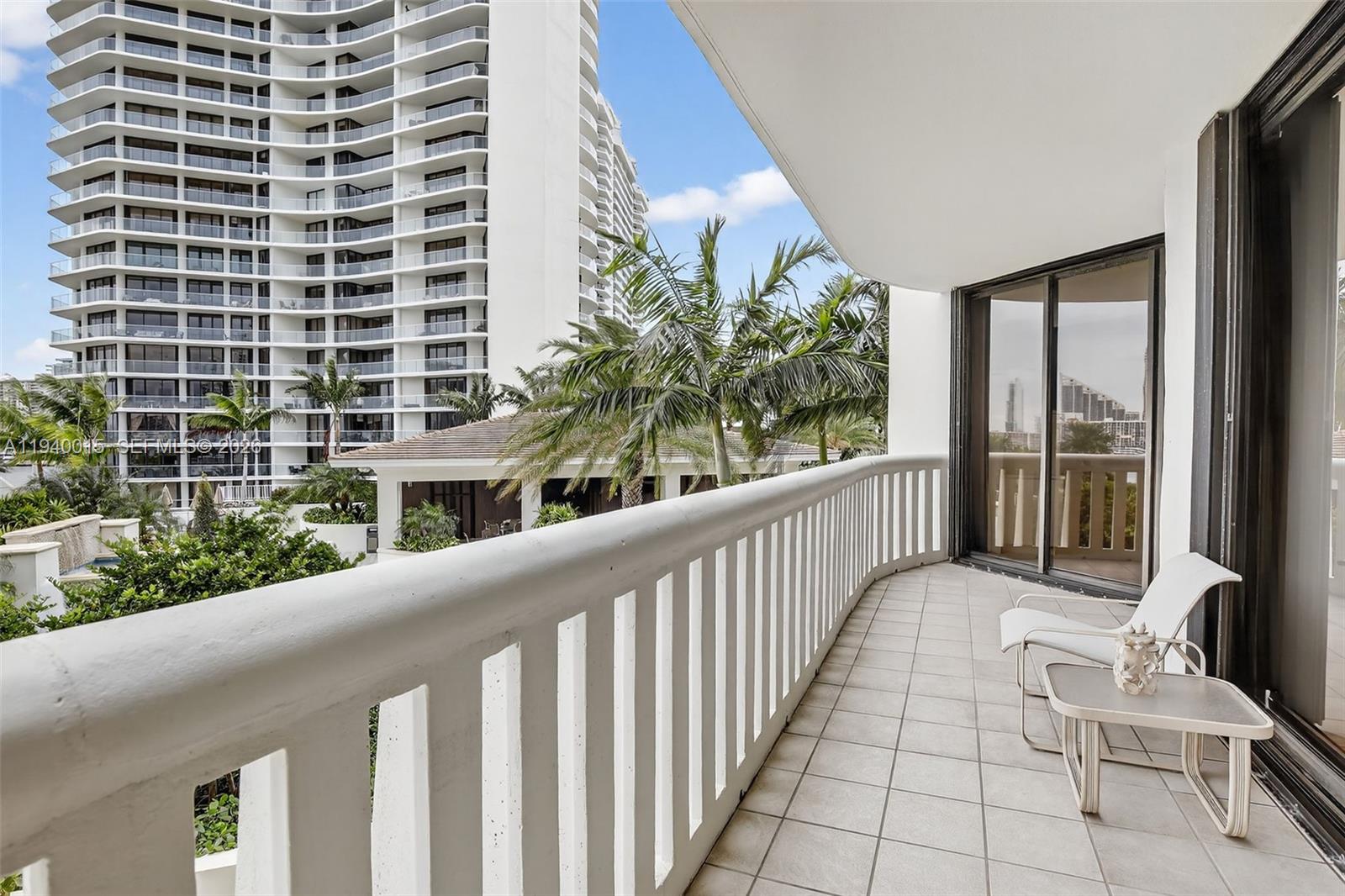 See details 502 2 / 2 1908 sq. ft. $ 2026-01-06 0 Photo