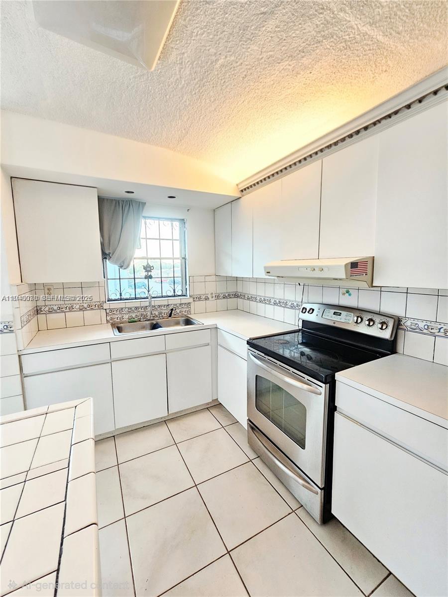 1207 2 / 1 896 кв.футов $ 2026-03-20 0 Фото