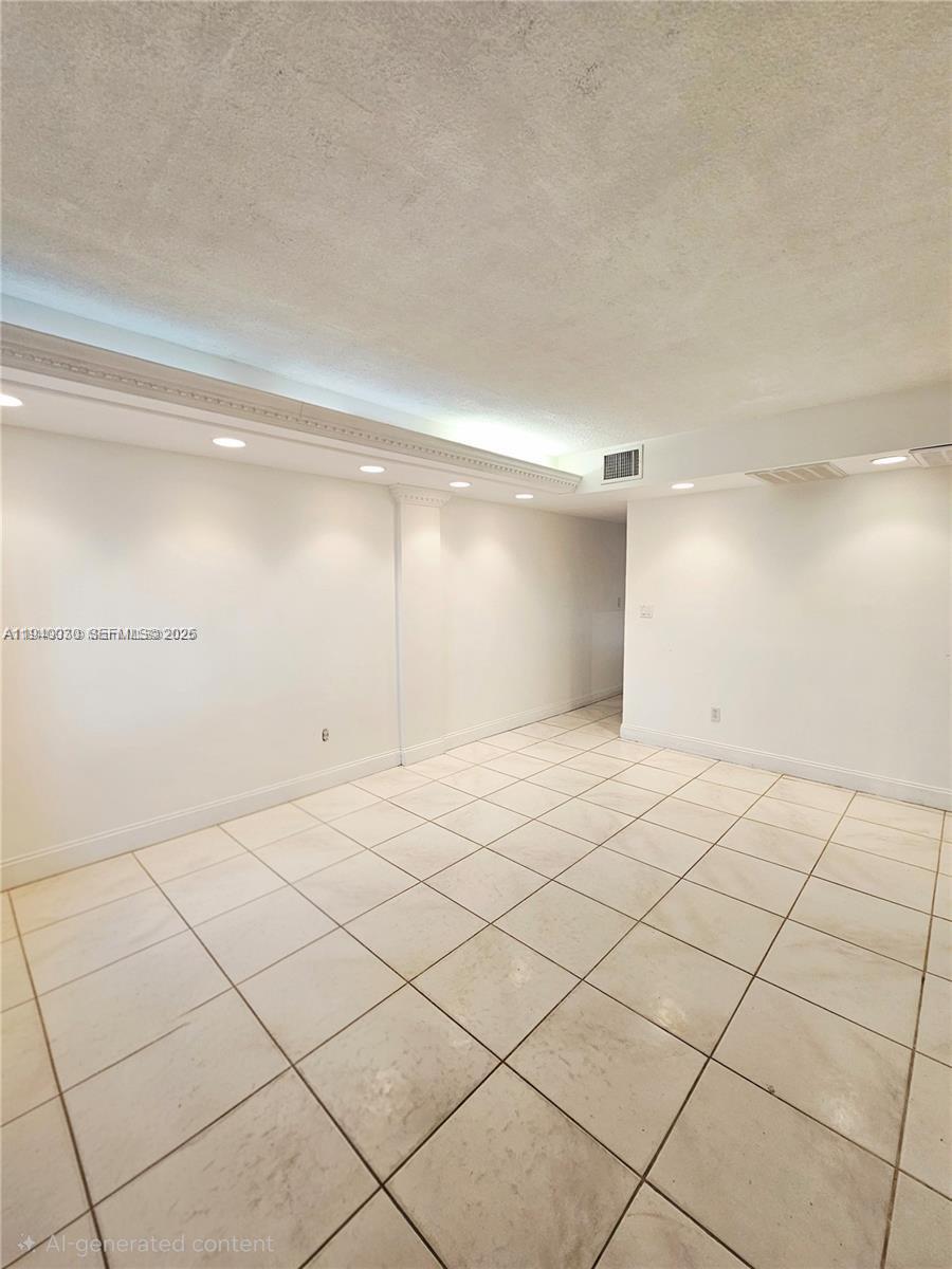 1207 2 / 1 896 кв.футов $ 2026-03-20 0 Фото