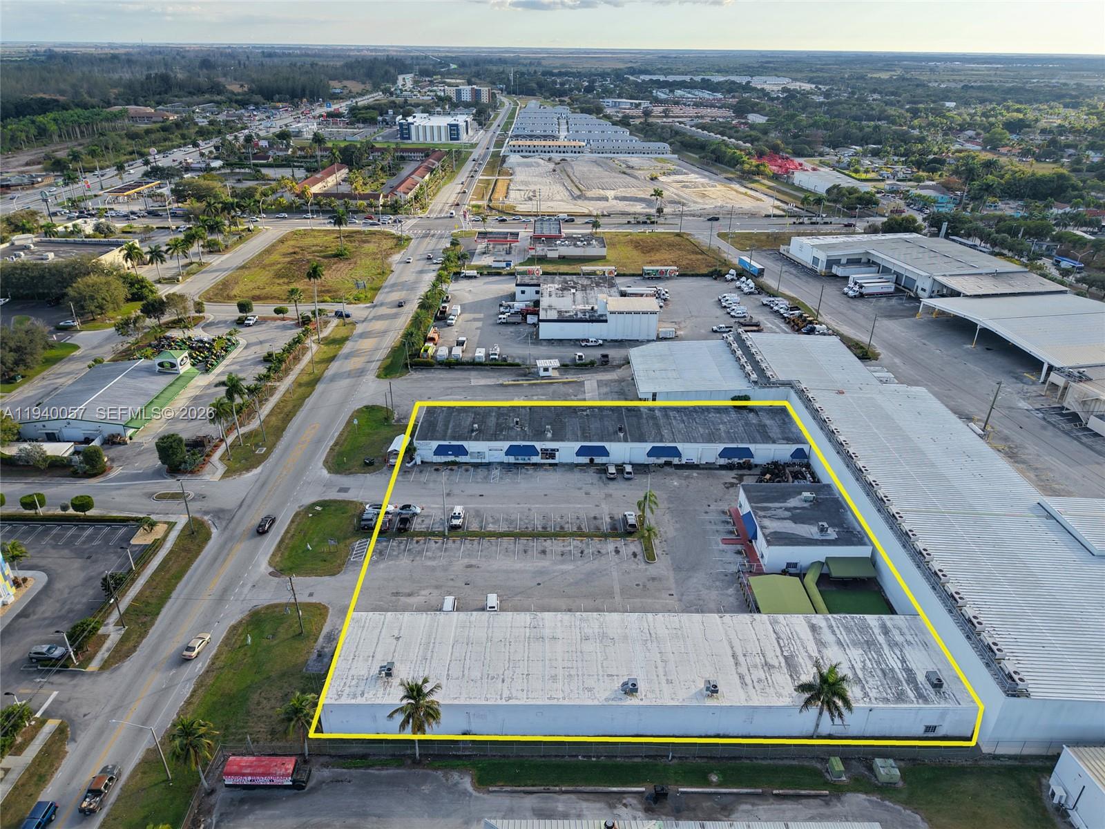   /   кв.футов $ 2026-01-06 0 Фото